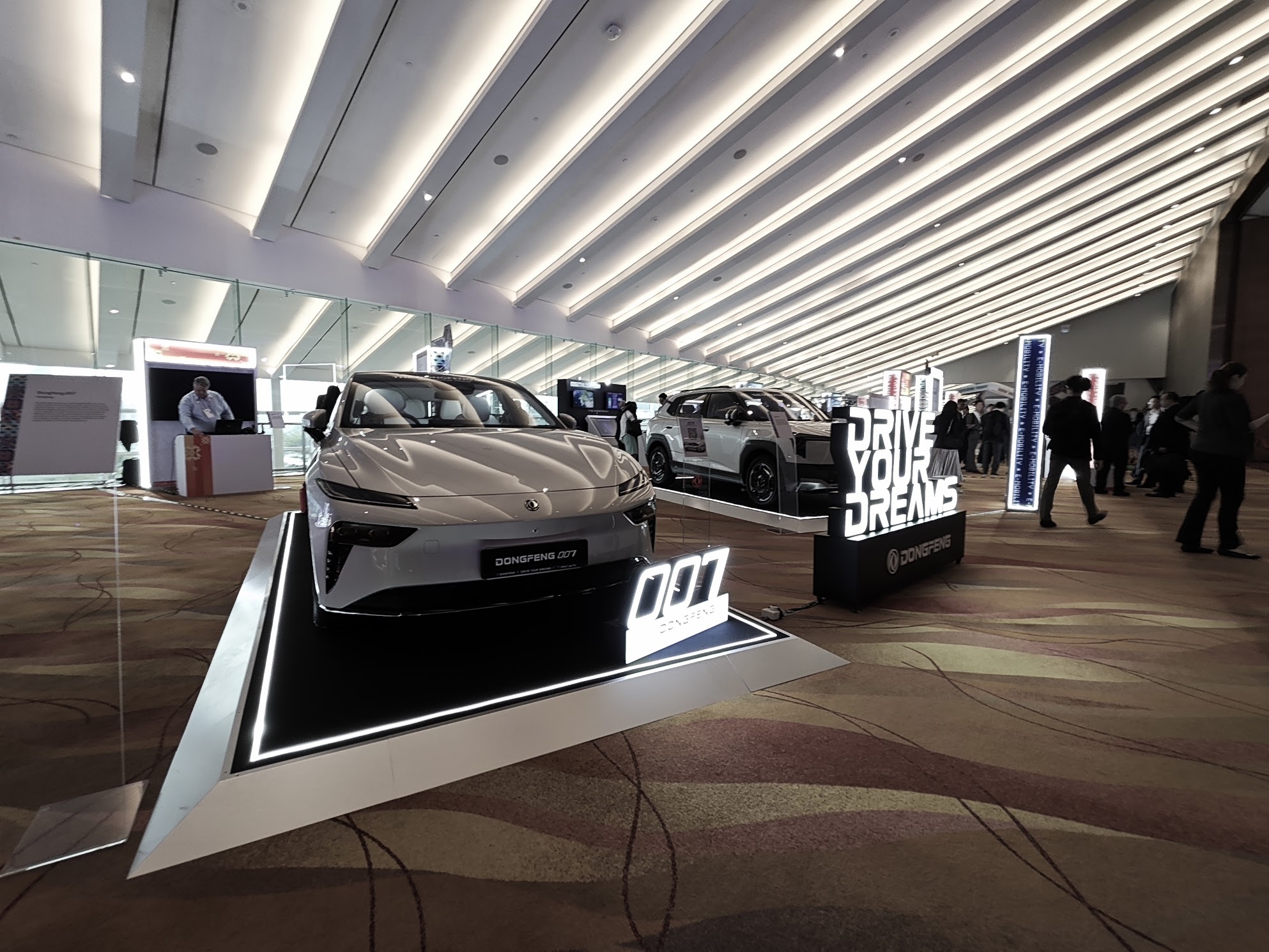 Dongfeng 007